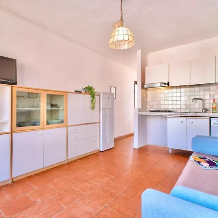 6 Beds In Marinella With Private Equipped Veranda Appartement Golfo Aranci