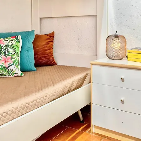 6 Beds In Marinella With Private Equipped Veranda